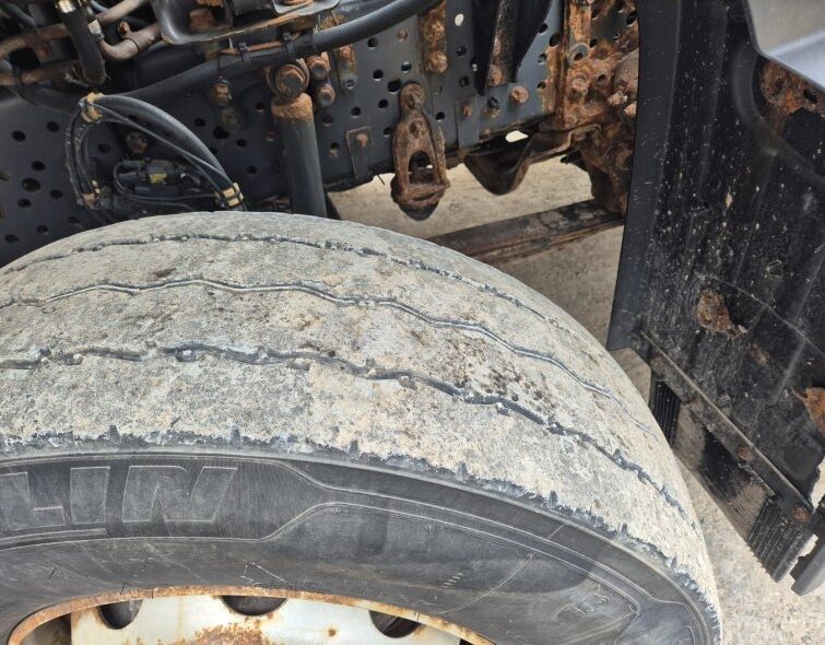 MERCEDES BENZ AROCS 3345S